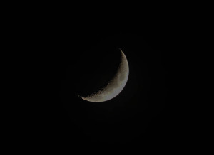 Sliver of Moon in the night sky by Skitter Photo from stocksnap.io