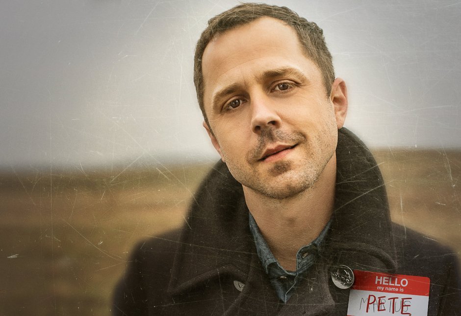 Sneaky Pete Season 1 on Amazon